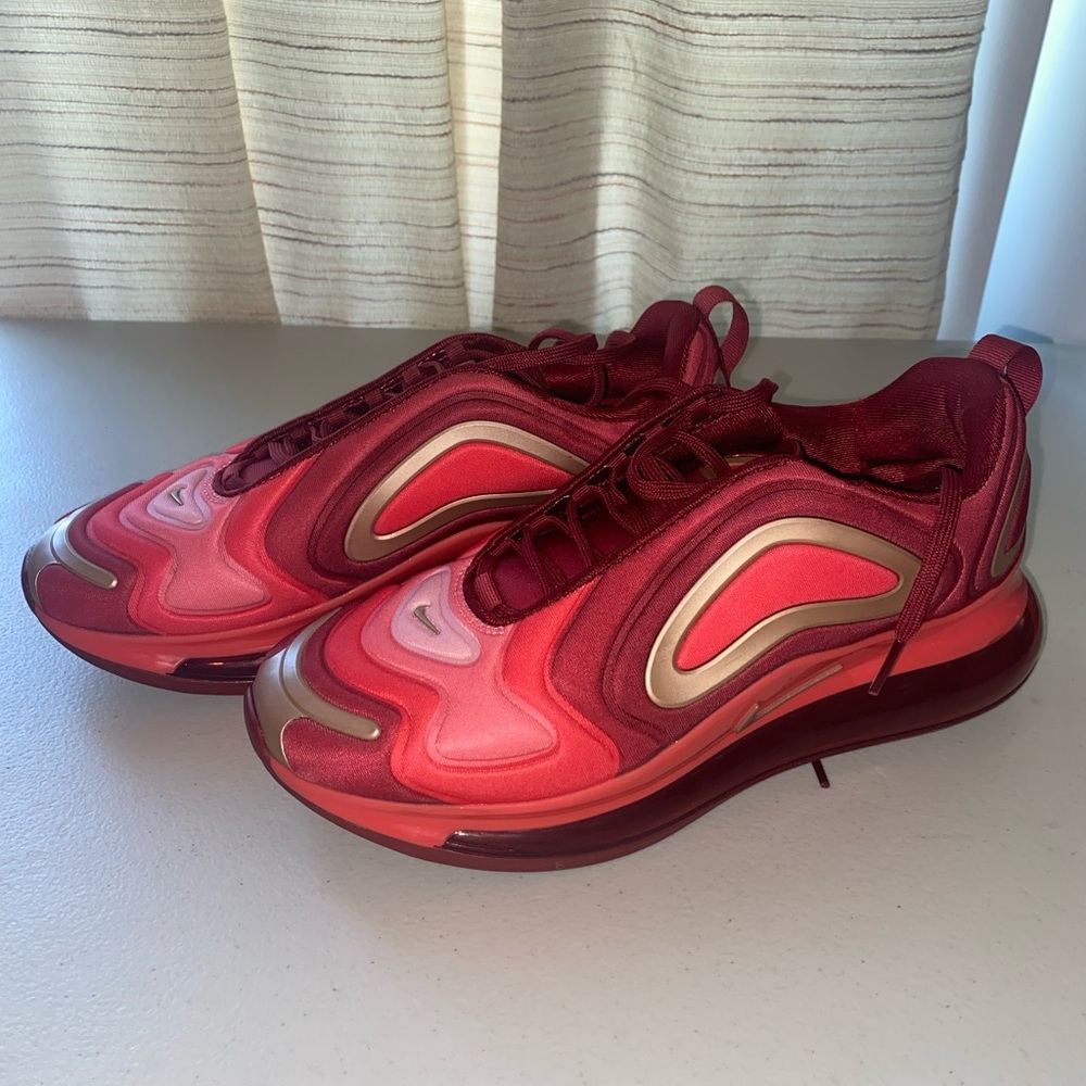 Nike Air Max 720 Youth 7Y